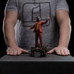 DC Comics statuette Art Scale Deluxe 1/10 Joker (Arthur Fleck) 19 cm